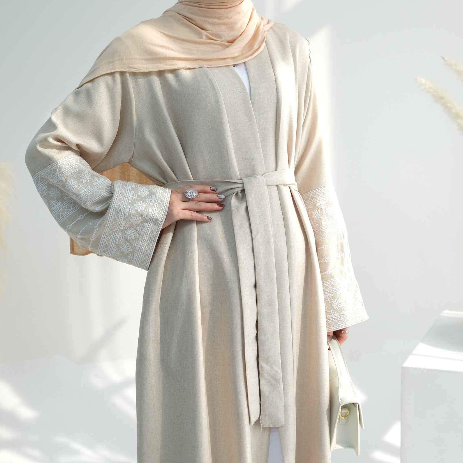 Antiekwit Geborduurde Kimono Abaya Jurk