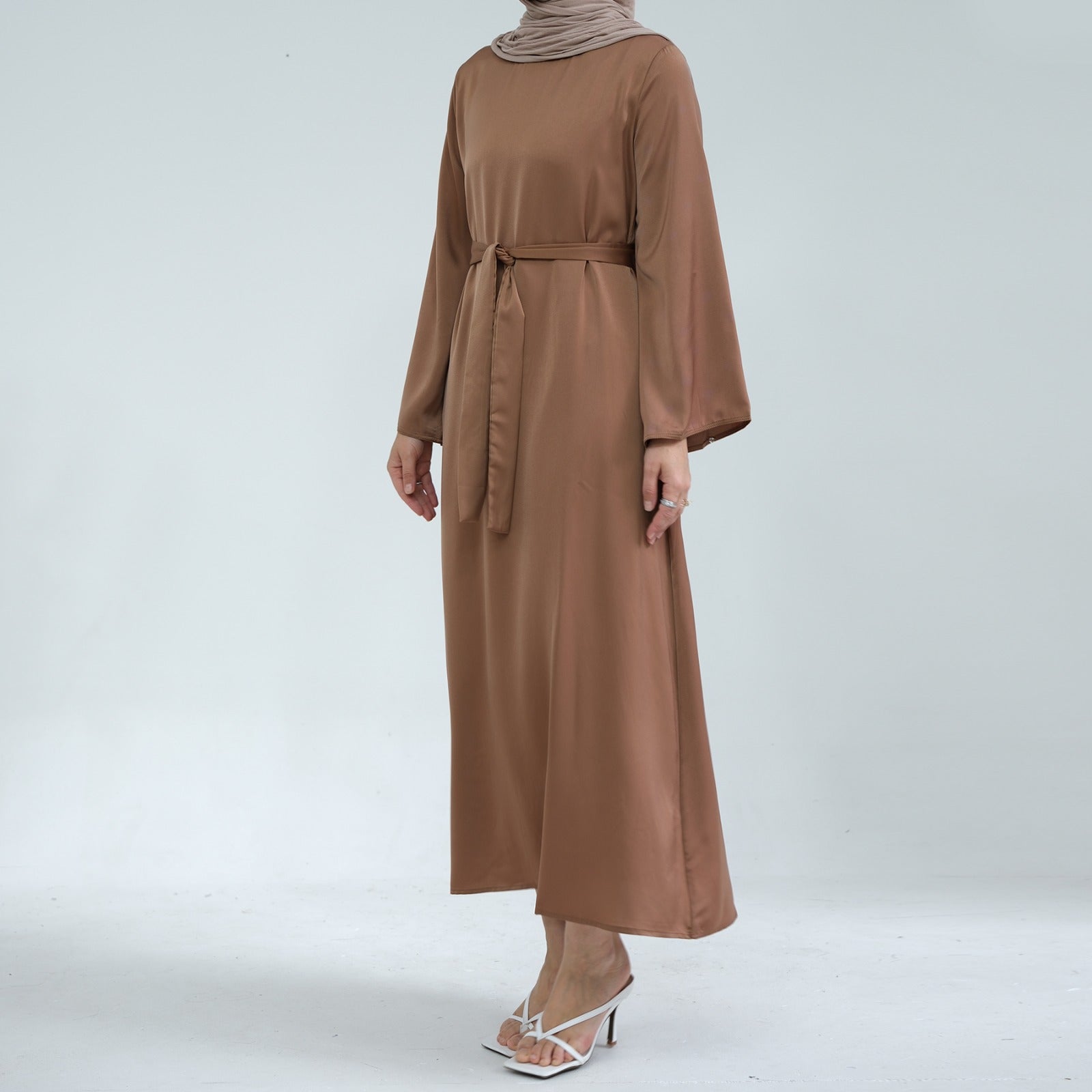 Karamelbruin Zijdezachte Satijn Abaya Jurk