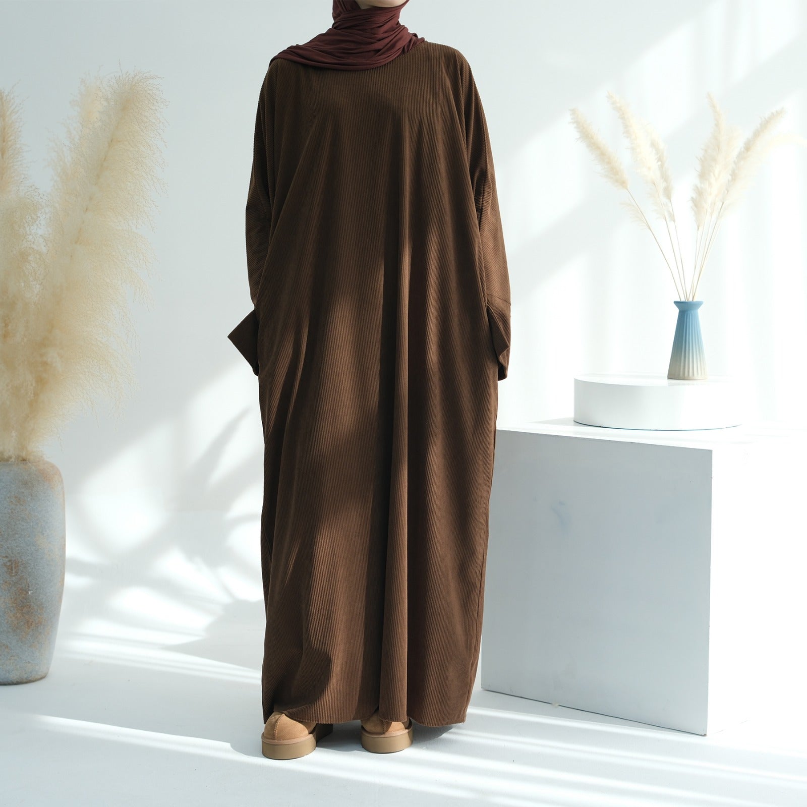Koffiebruin Winter Corduroy Abaya