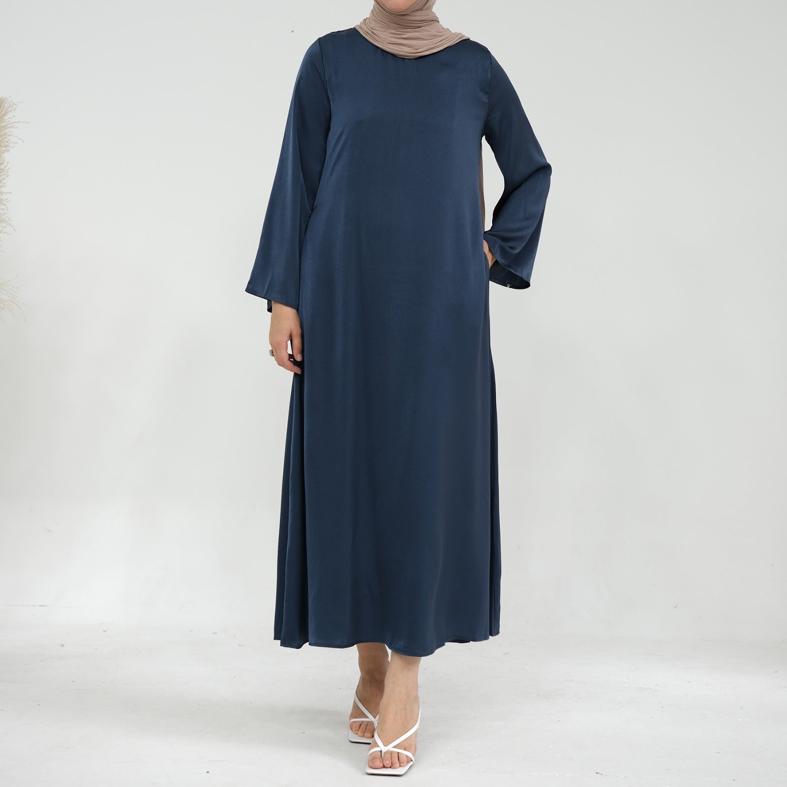 Mistblauw Zijdezachte Satijn Abaya Jurk