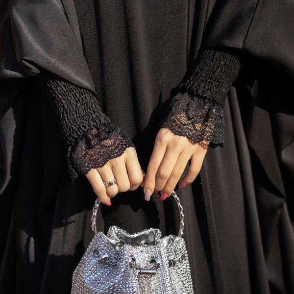 Nachtzwart Zijdezachte Satijn Onepiece Jilbab