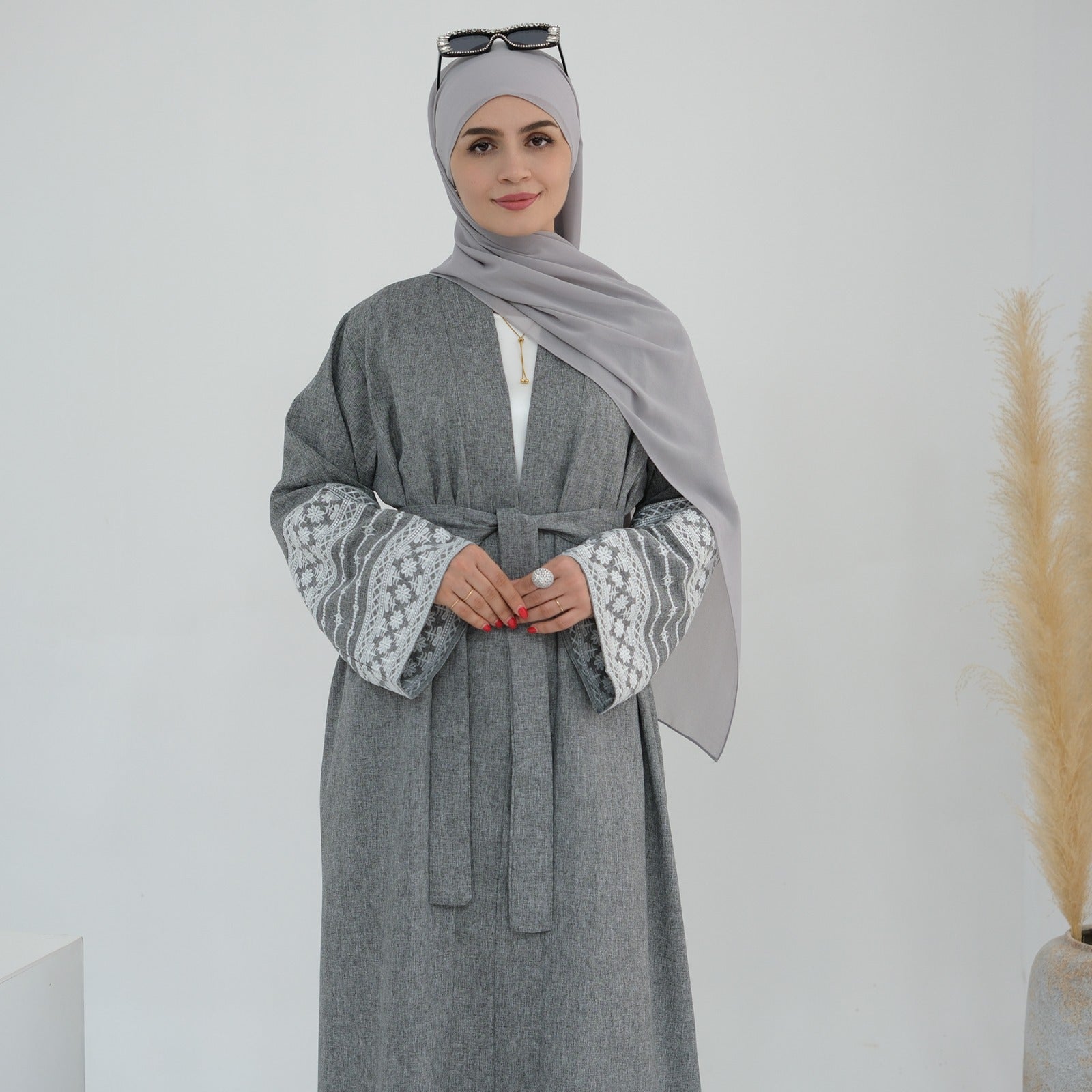 Stormgrijs Geborduurde Kimono Abaya Jurk