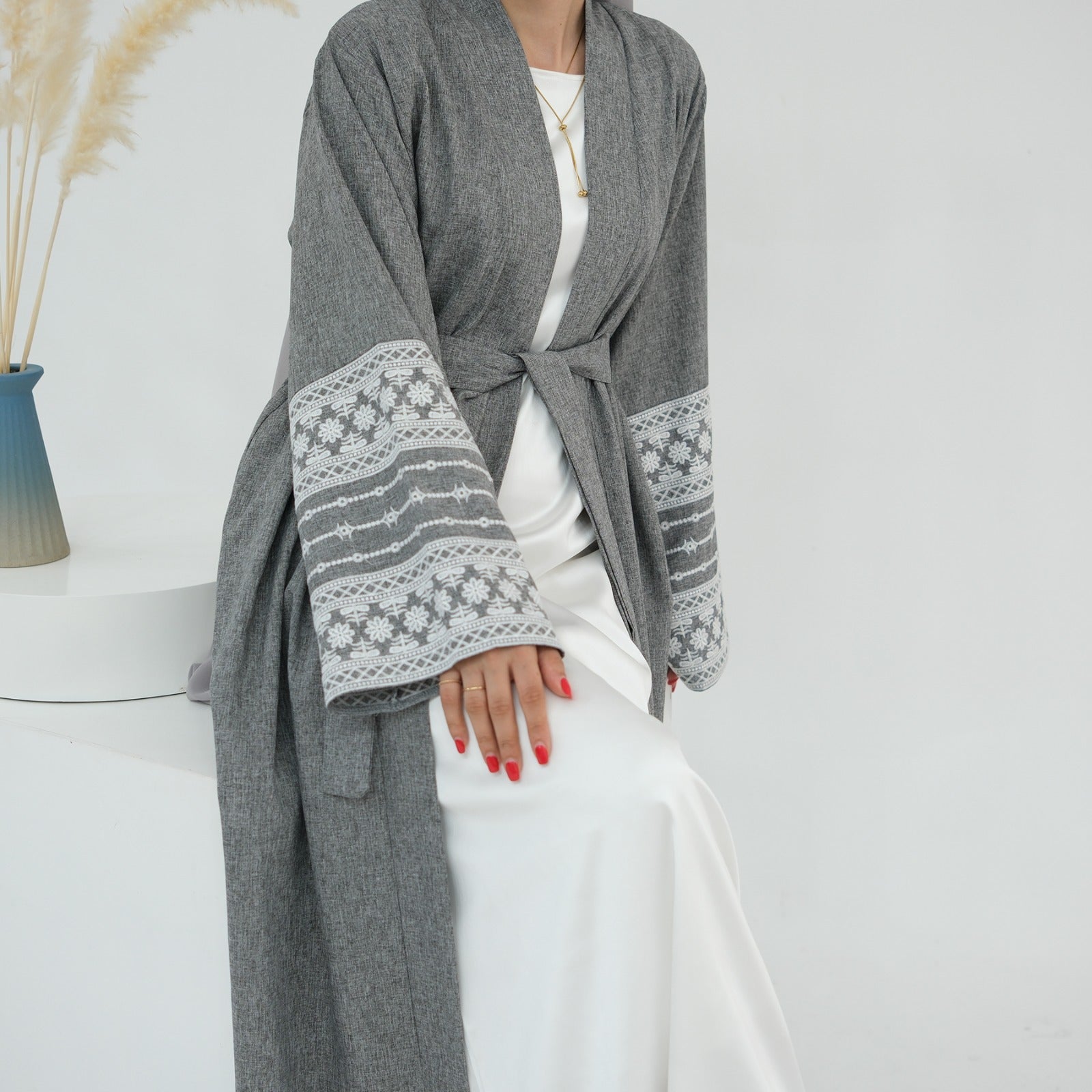 Stormgrijs Geborduurde Kimono Abaya Jurk