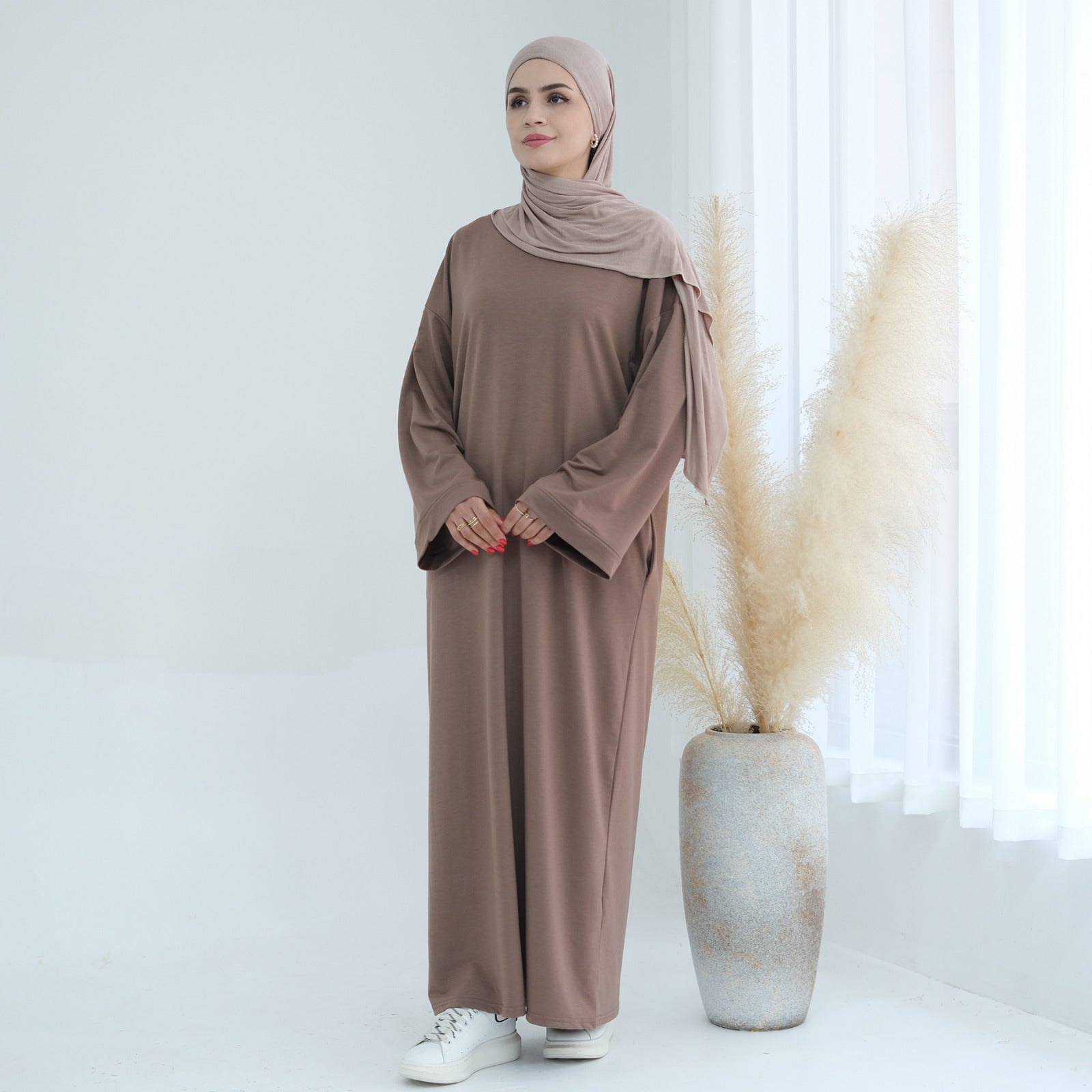 Warm Taupe Sweatshirt Abaya Jurk