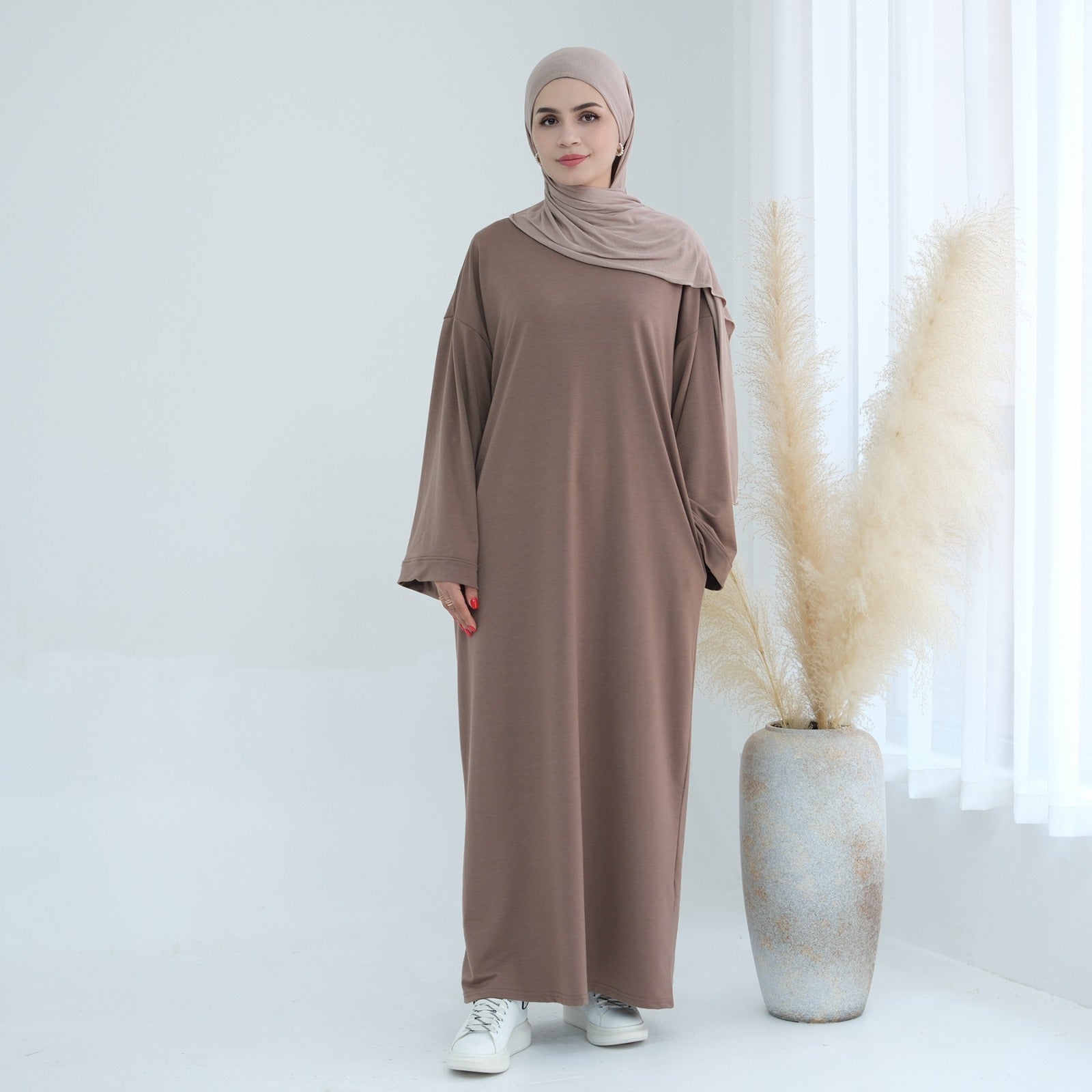 Warm Taupe Sweatshirt Abaya Jurk